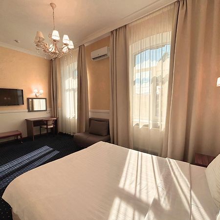 Odeska Astoria Hotel โอเดสซา ภายนอก รูปภาพ