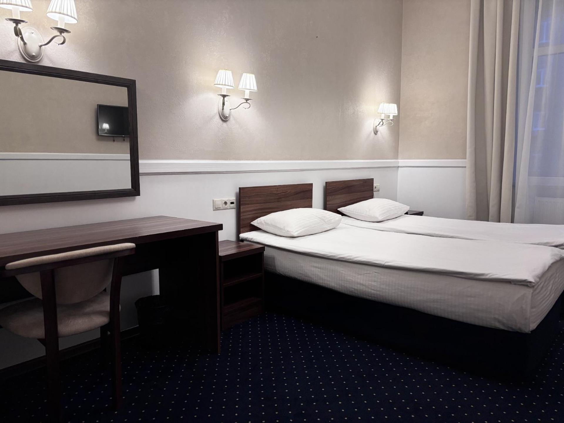 Odeska Astoria Hotel โอเดสซา ภายนอก รูปภาพ