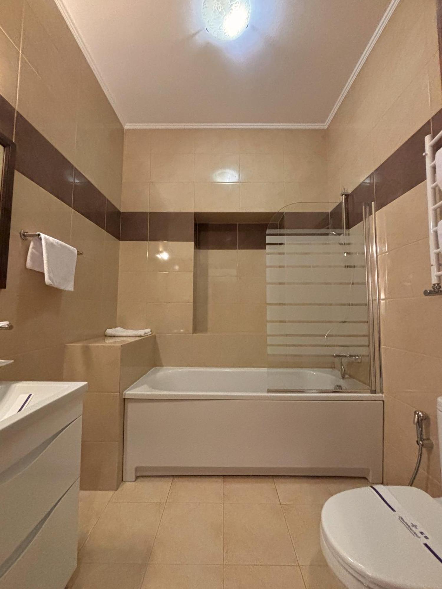 Odeska Astoria Hotel โอเดสซา ห้อง รูปภาพ