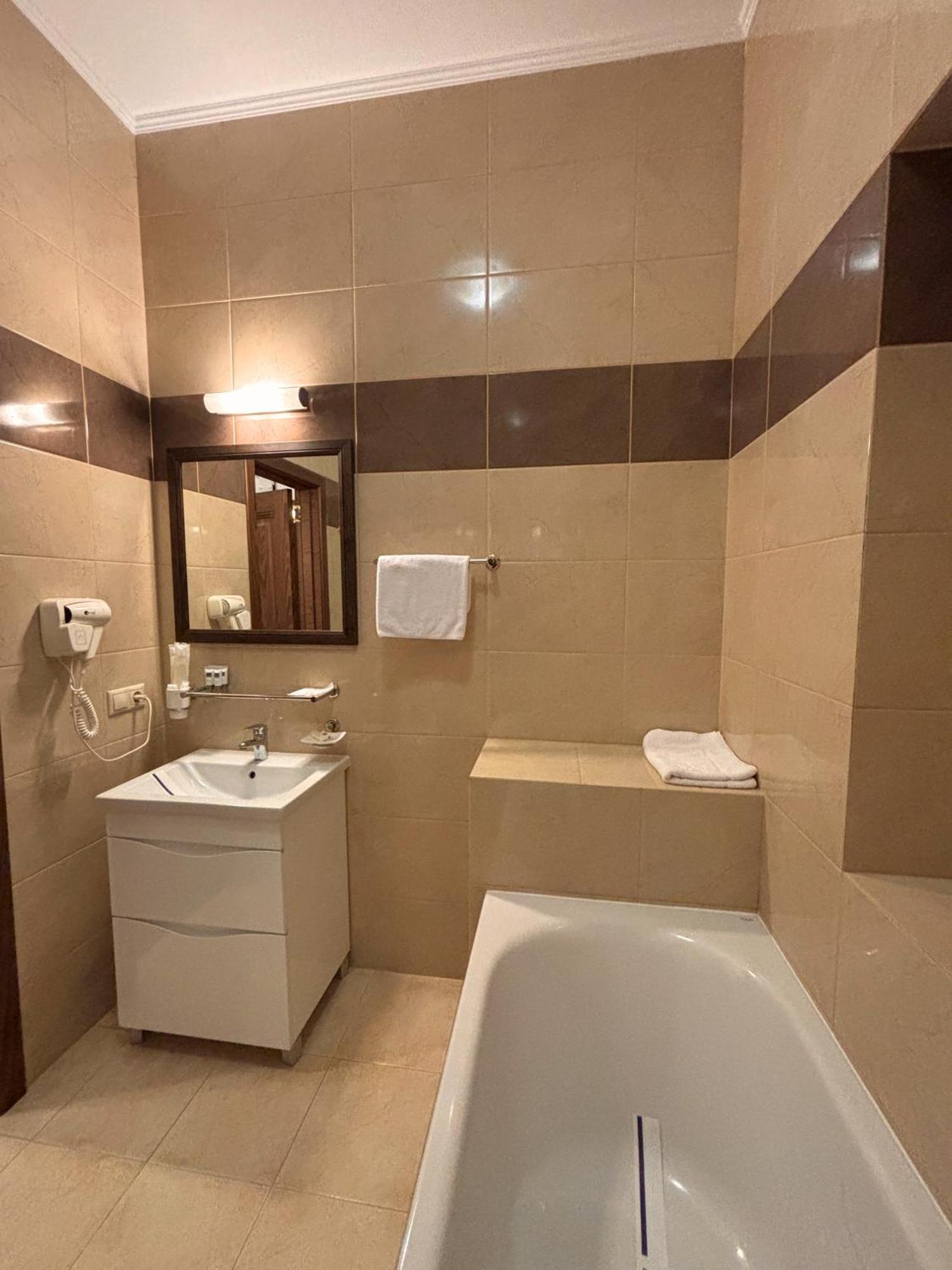 Odeska Astoria Hotel โอเดสซา ห้อง รูปภาพ